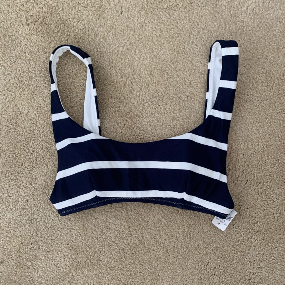 NWT aerie bikini top